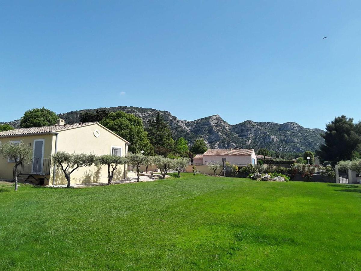 Le Jardin Des Tourterelles Villa Robion en Luberon ภายนอก รูปภาพ