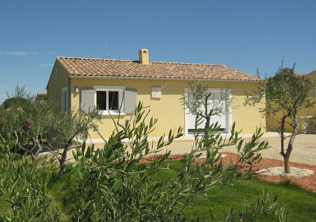 Le Jardin Des Tourterelles Villa Robion en Luberon ภายนอก รูปภาพ